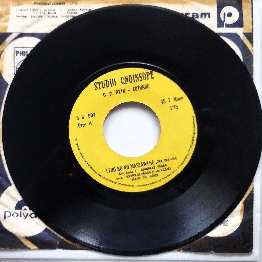 Gnonnas Pedro & Ses Dadjes - Etro Coco Masawouinne (Singles - Benin. ) | Studio Disques Gnoinsope
